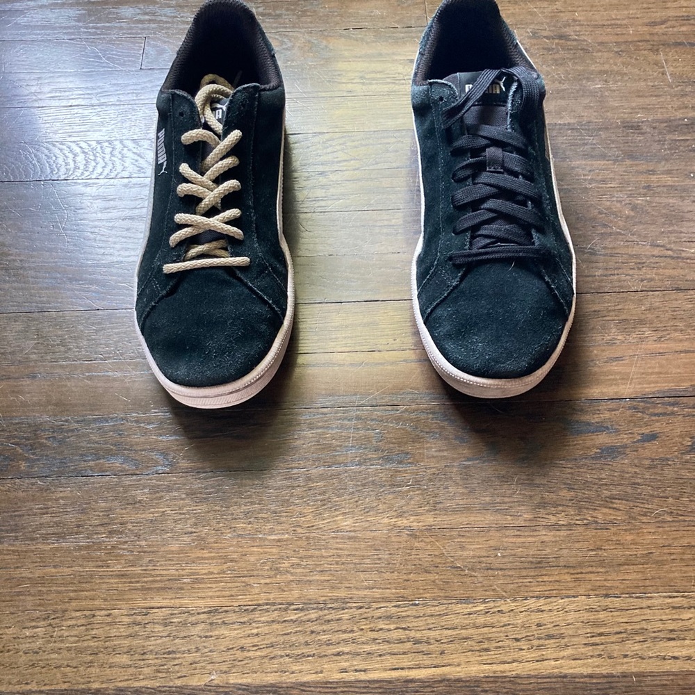 Puma Classic Flat Sneakers (Replacement Laces)